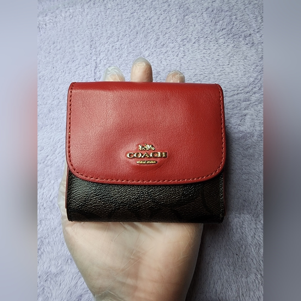 Coach Small Trifold Wallet Signature True Red